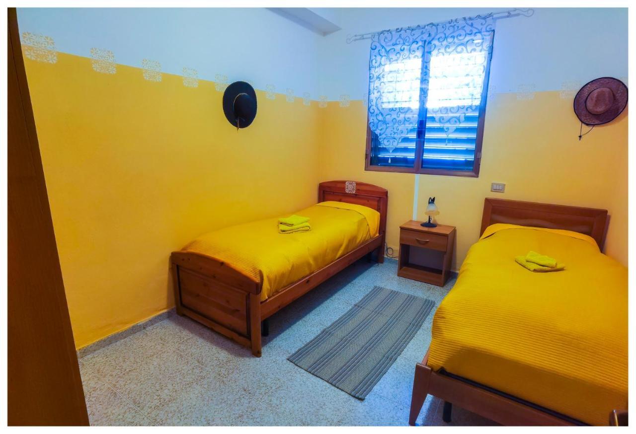 Eco Hostel Vela Vega Butera Esterno foto
